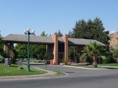 Principal view